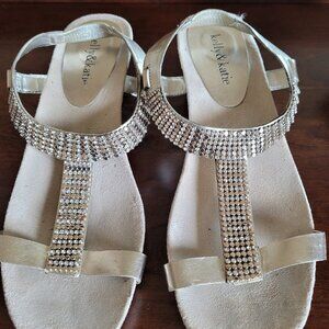 Kelly and Kate gold sandal size 8